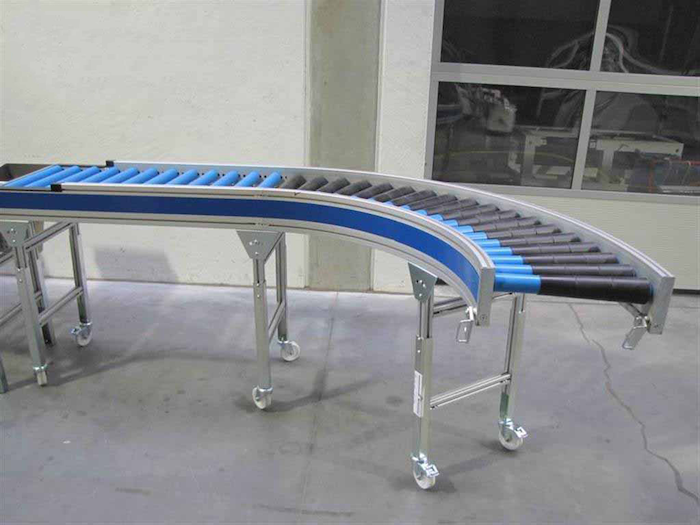 Băng tải con lăn nhựa và những điều cần biết